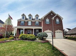 2029 N Sheffield Dr, Bellbrook, OH 45305