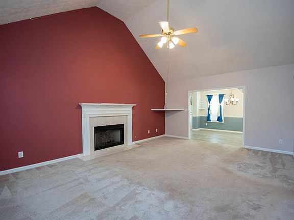4th image of 115 Oakview Trce