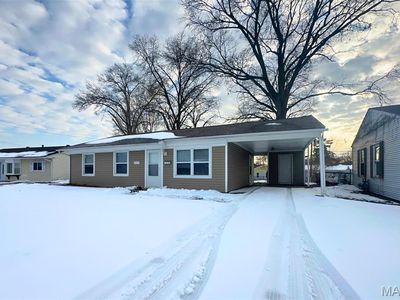 860 Saint Bartholomew Dr, Cahokia, IL, 62206