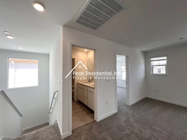 12632 Hereford Ave — Photo 13
