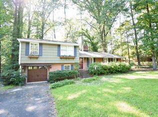 230 Murray Hill Rd, Fayetteville, NC 28303