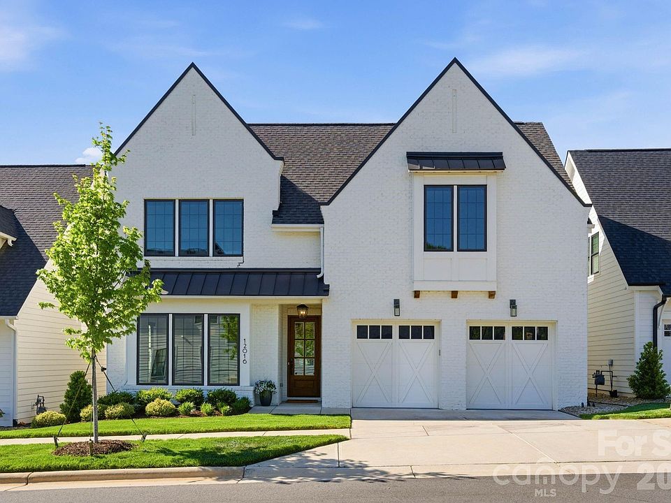 1st image of 12016 Cambridge Square Dr