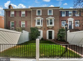 4515 Arendale Sq, Alexandria, VA 22309