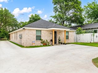 3109 N 27th St, Waco, TX 76708