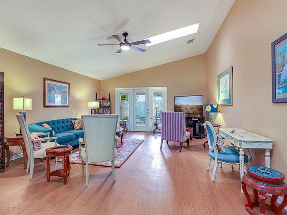 2nd image of 8281 Lake Woodbourne Dr E