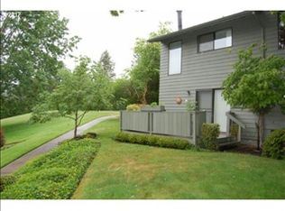 4429 Fox Hollow Rd APT 6, Eugene, OR 97405