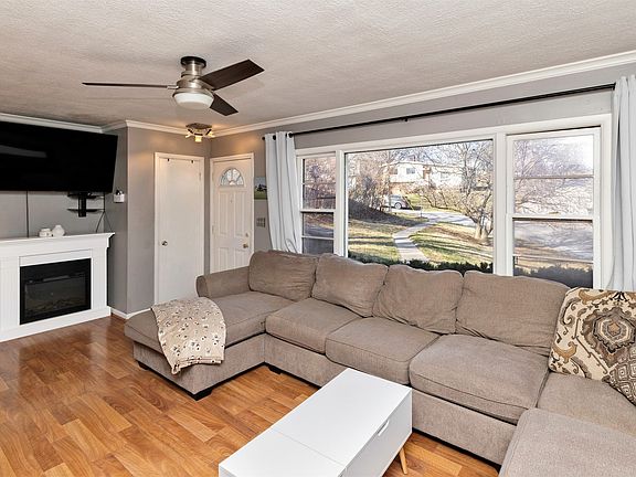 4th image of 3129 26th St
