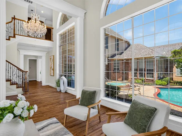 4911 Holly Tree Dr, Dallas, TX 75287