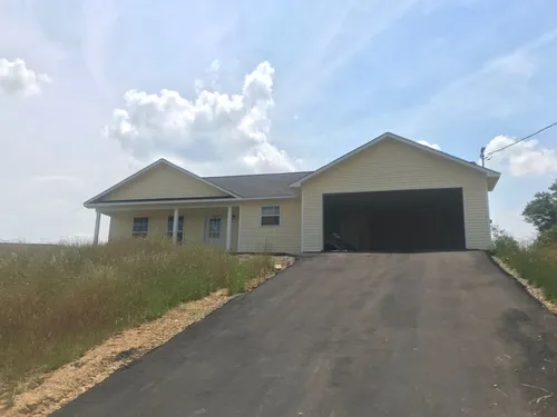 2034 Jonathon Dr Photo 1