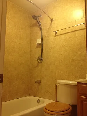 Rented by Bezell Group | media 8