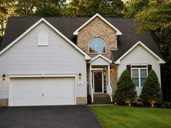 6 Deerfield Dr