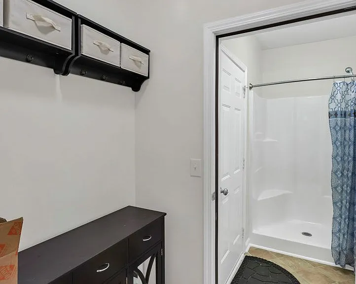 201 Hammock Dr — Photo 40