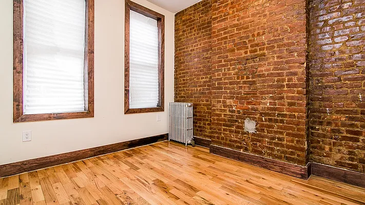 Rented by Nooklyn NYC LLC | media 4