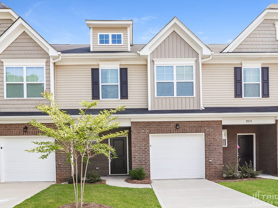 1st image of 2070 Aragon Ln