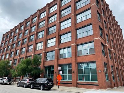 312 N May St Suite 5F, Chicago, IL, 60607