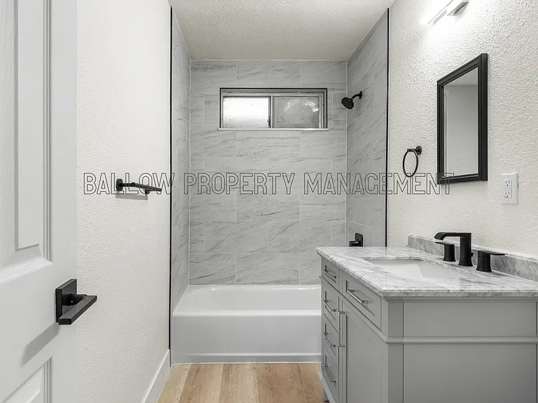 112 Laurel Ave #112 — Photo 12