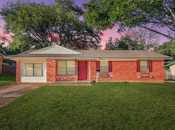 2725 Wesleyan Dr, Irving, TX 75062