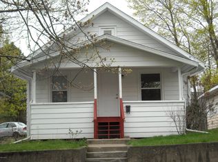 68 Maple Grove Ave, Battle Creek, MI 49017