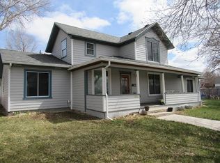 452 Main St, Chadron, NE 69337