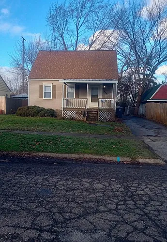 629 Buckingham Ave Photo 1