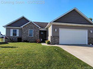 2821 Berkshire St, Lapeer, MI