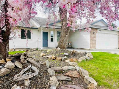 325 N Mira Ave, Star, ID, 83669