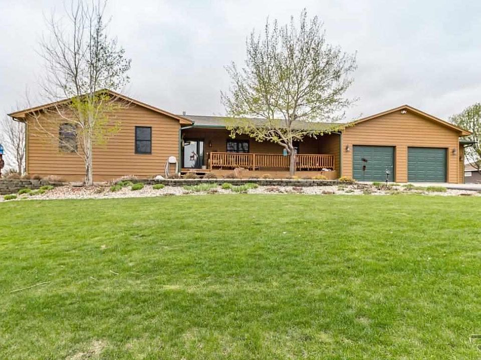 1st image of 47963 Wildflower Pl