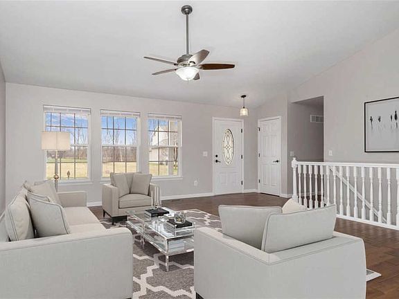 5th image of 350 Creekwood Blvd