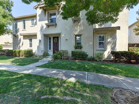 2nd image of 4001 Turlock St