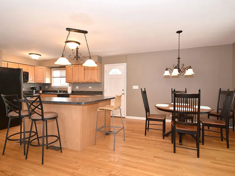 861 S Hawthorne Ave — Photo 13