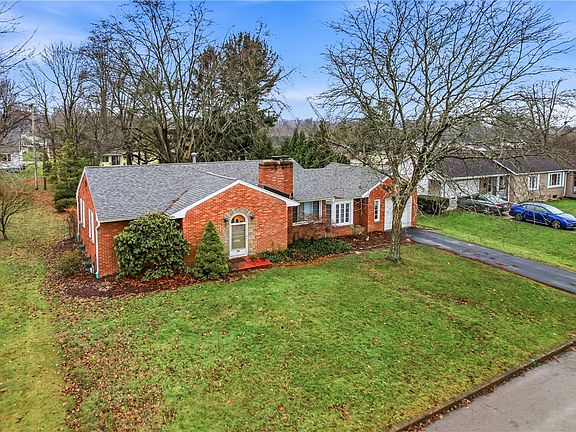 3rd image of 359 Koehler Dr