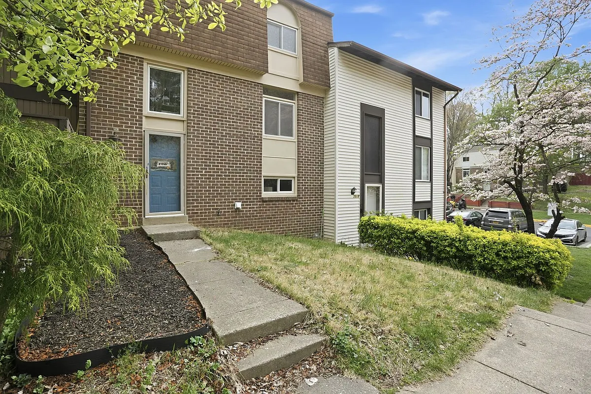Building Photo - 2916 Cantania Pl