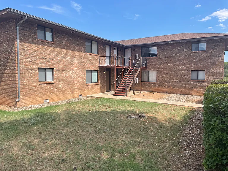 2495 S Mountain View Dr #2 — Photo 9