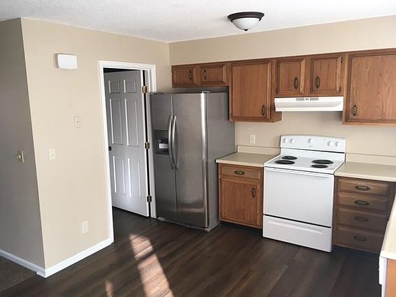 Newer appliances - laundry room is to the left on the main floor