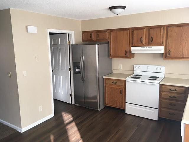 Newer appliances - laundry room is to the left on the main floor