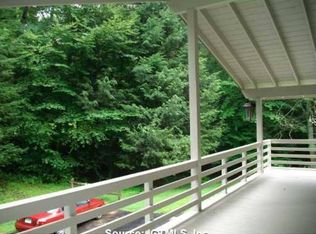 347 Flag Swamp Rd, Southbury, CT 06488