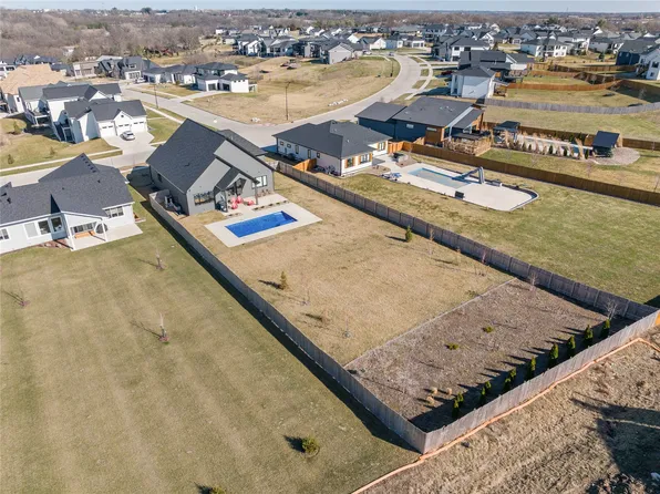 2540 Belmont Blvd, Waukee, IA 50263