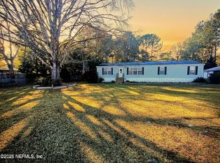 1743 BLUE JAY Drive, Middleburg, FL 32068