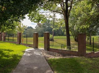 5 Northgate Blvd, Longview, TX 75605