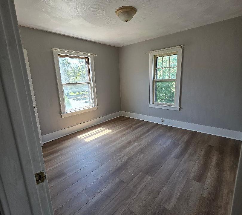 bedroom1
