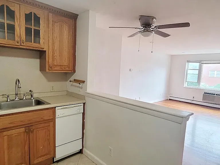 36 Whitman Rd #1-2 — Photo 8