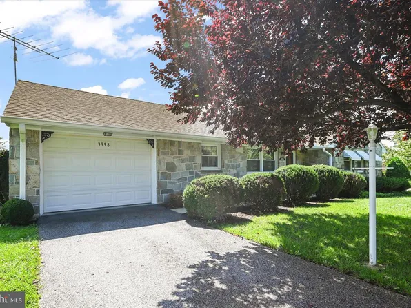 3998 Palmer Ave, York, PA 17408