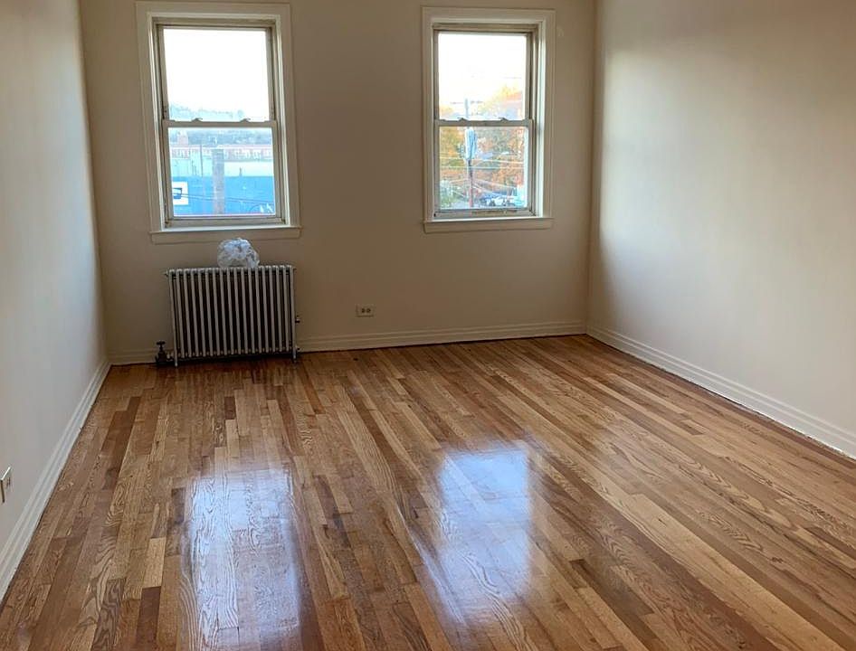 1st image of 170 Vanderbilt Ave #2