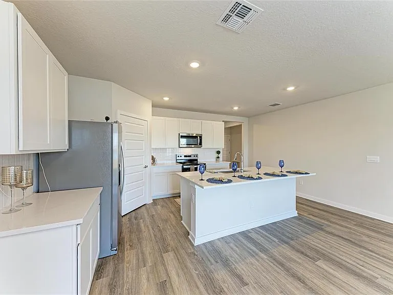 18143 Wheathouse Pl — Photo 12