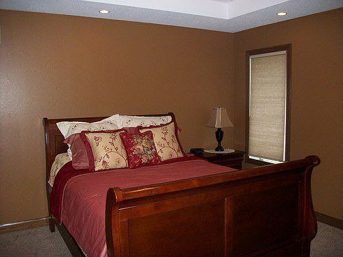 4th image of 10184 Blue Spruce Dr