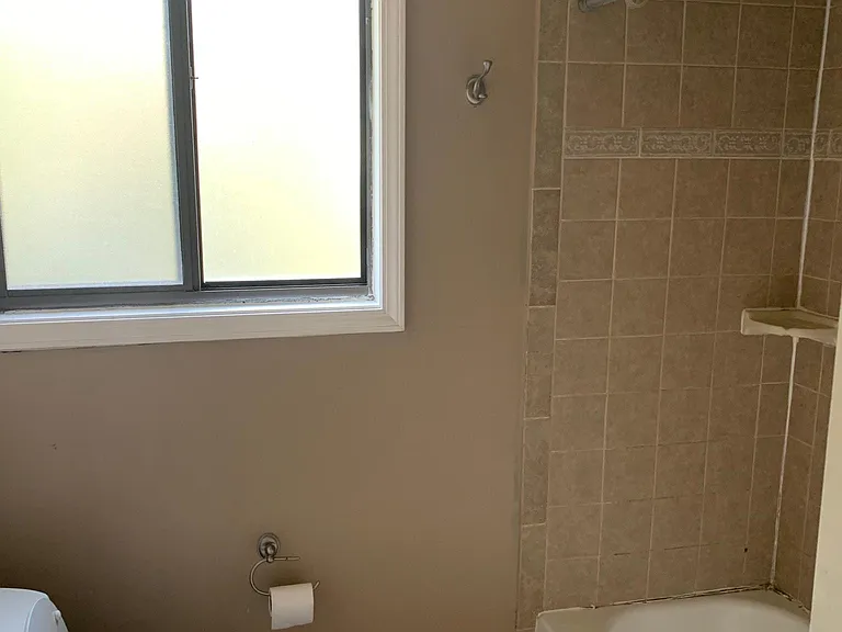 25777 Woodward Ave #203 — Photo 8