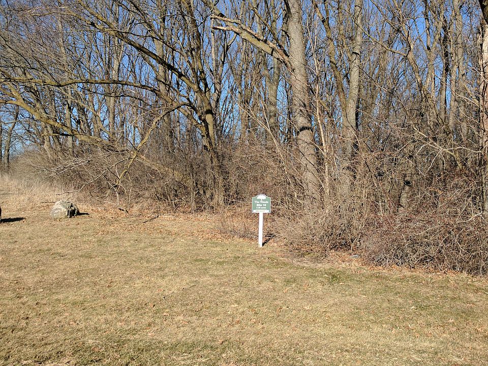 2nd image of LOT 10 Majestic Way W