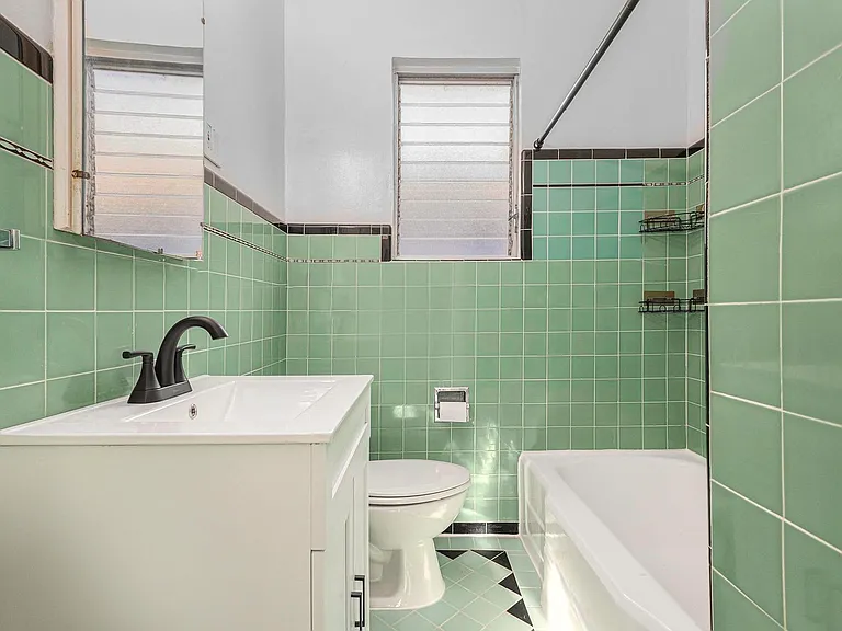 1118 High St — Photo 10