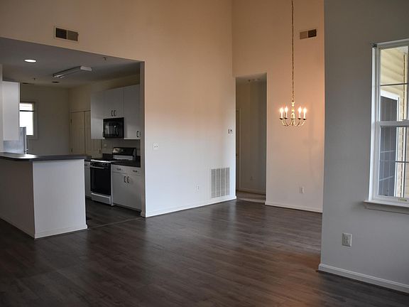 Kitchen & dining room from living aroom