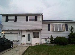 24 Pinho Ave, Carteret, NJ 07008